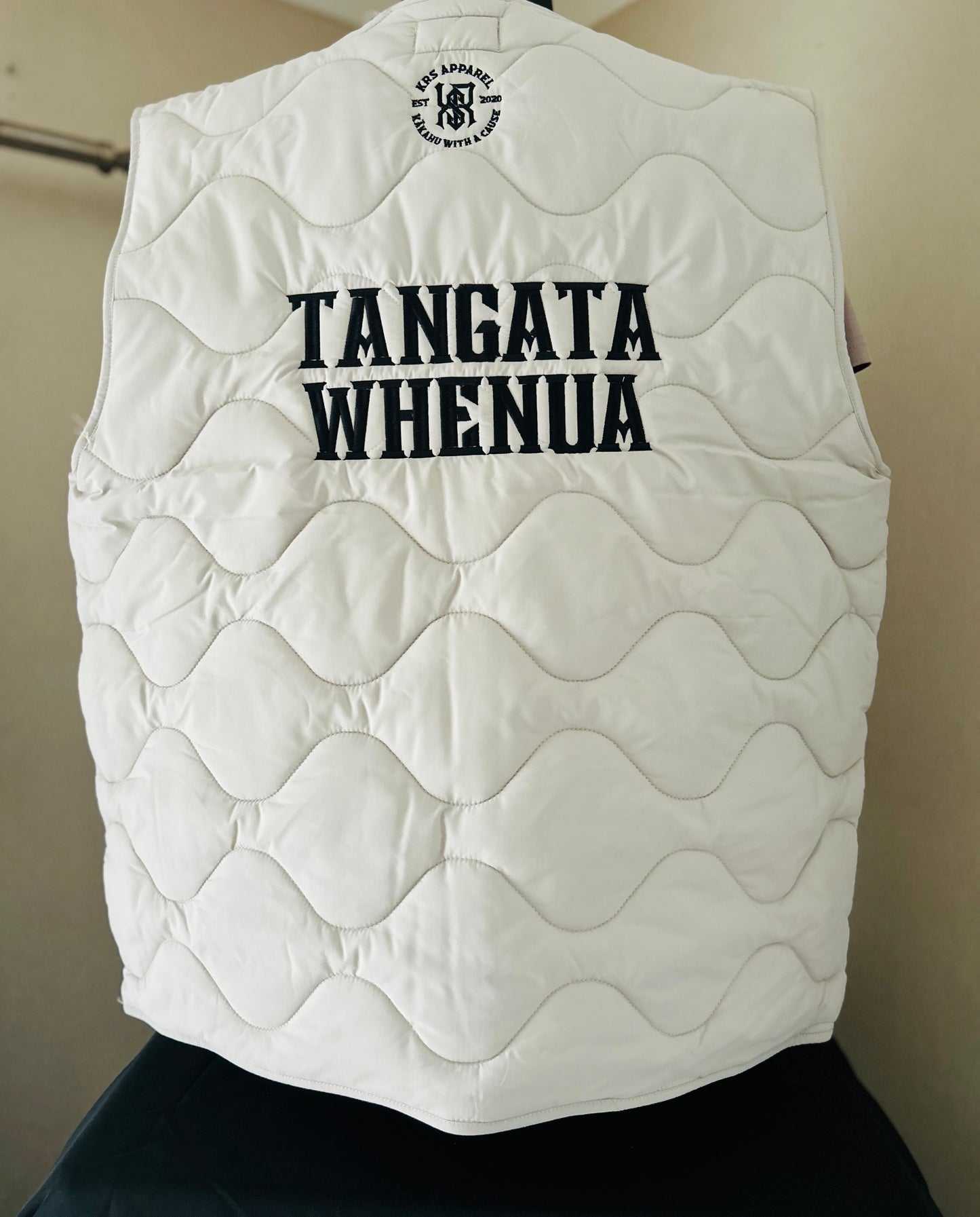 TANGATA WHENUA VESTS